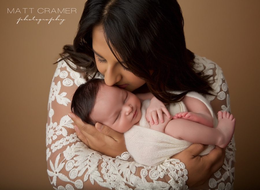 Newborn Photographers Los Angeles